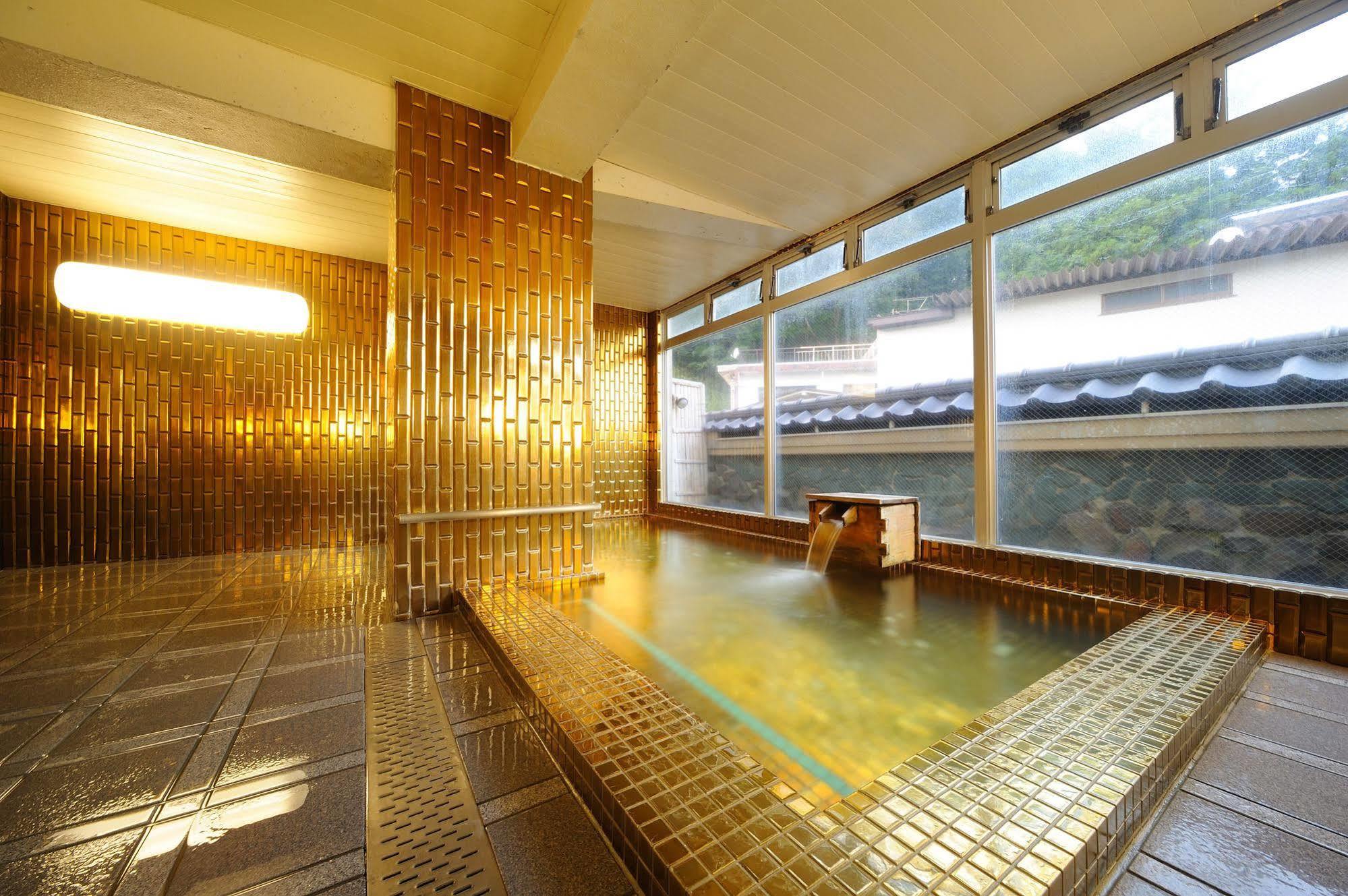 Suzukiya Ryokan Shiroishi  Экстерьер фото