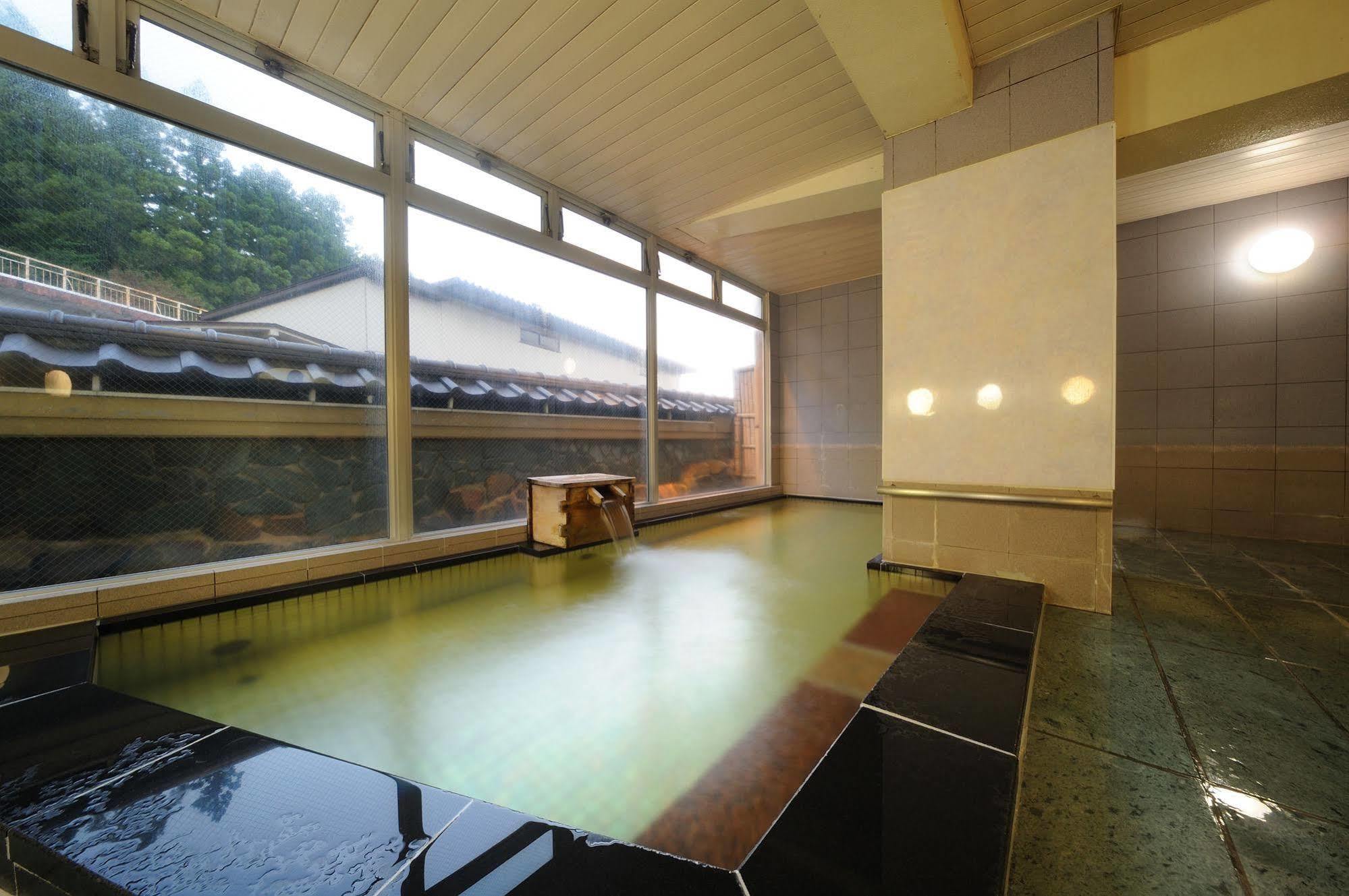 Suzukiya Ryokan Shiroishi  Экстерьер фото