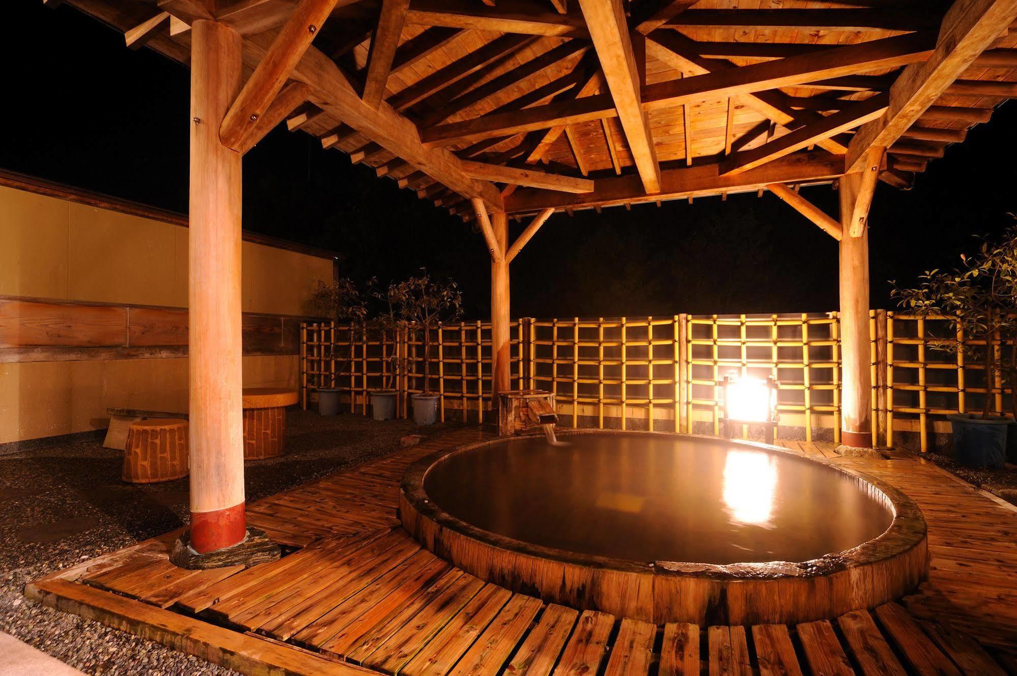 Suzukiya Ryokan Shiroishi  Экстерьер фото